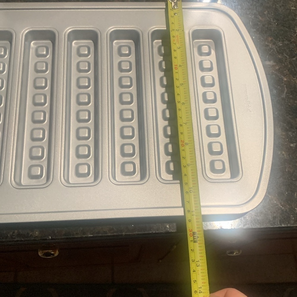 Pampered chef waffle stick pan. - Picture 4 of 4